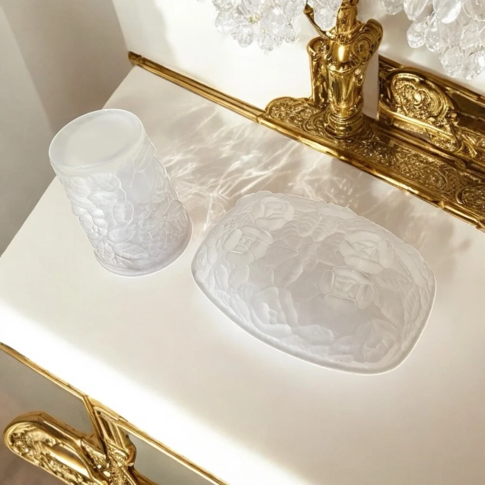 Vintage vanity set soap dish / trinket dish and glass